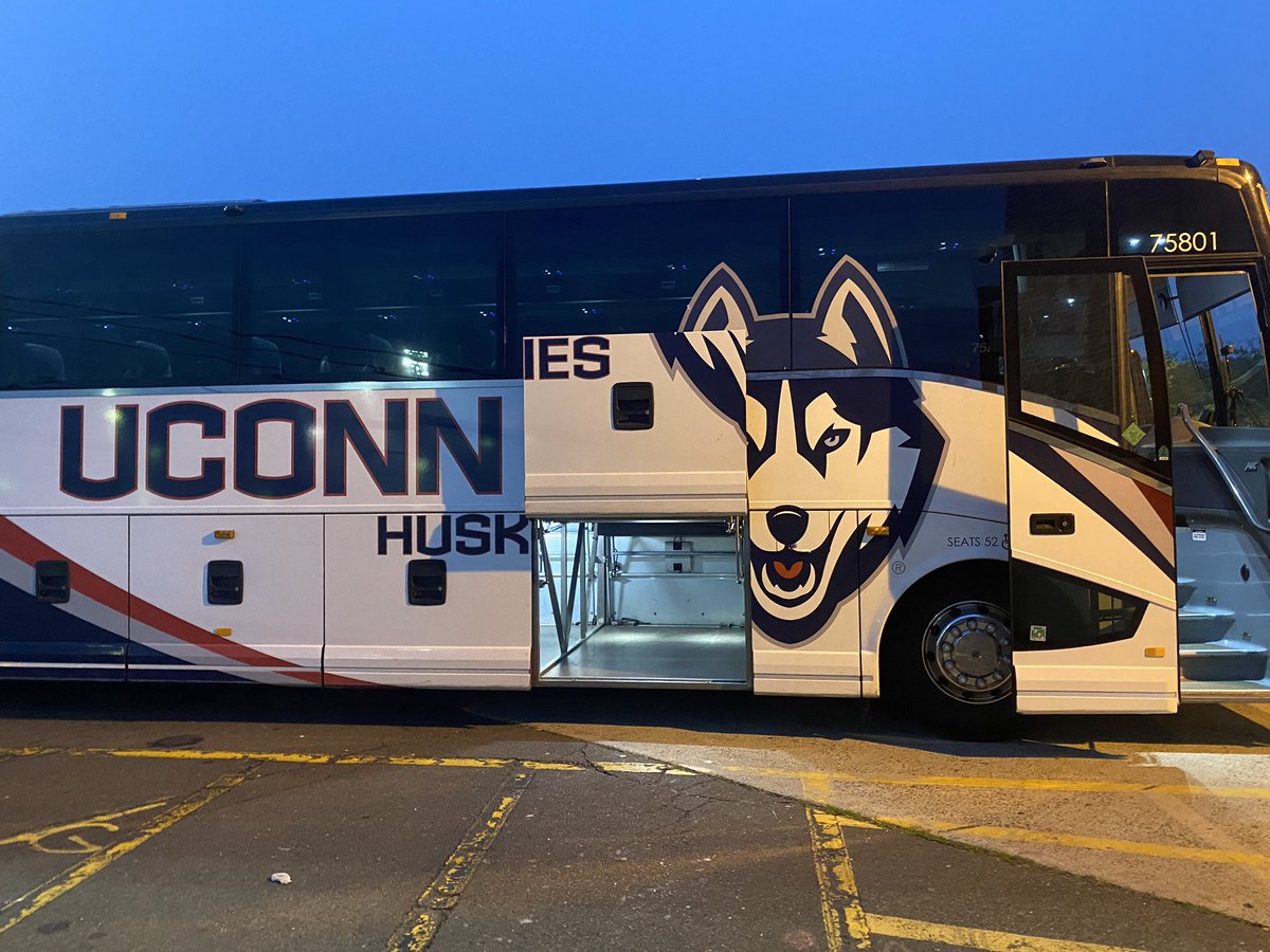 Normally I’d be pissed about my train substituted with bus service… but tonight I guess it’s ok.  #UConn #HU5KIES