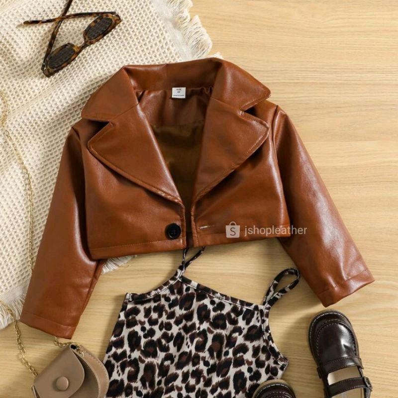 jshop_leather's tweet photo. Saya menjual Jaket Blazer Crop An... seharga Rp138.000. Dapatkan di Shopee sekarang! https://t.co/rgDXD0S5Gm #ShopeeID https://t.co/Np0k34N2HZ