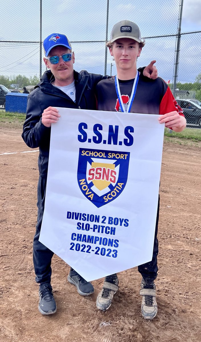 ⁦<a href="/SSMustangs/">South Shore Mustangs</a>⁩ G Cohen Stoddard was on the ball field with his high school teammates, celebrating their provincial title, when he heard ⁦<a href="/oceanicrimouski/">L'Océanic de Rimouski</a>⁩ had selected him in the Q draft. He held the banner with his dad a week before they went lobster-fishing together.