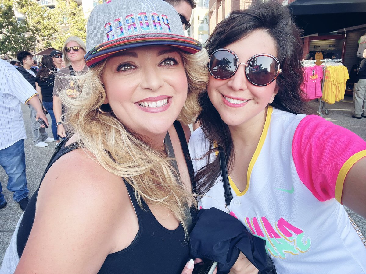 #bringthegold  LETS GO PADRES