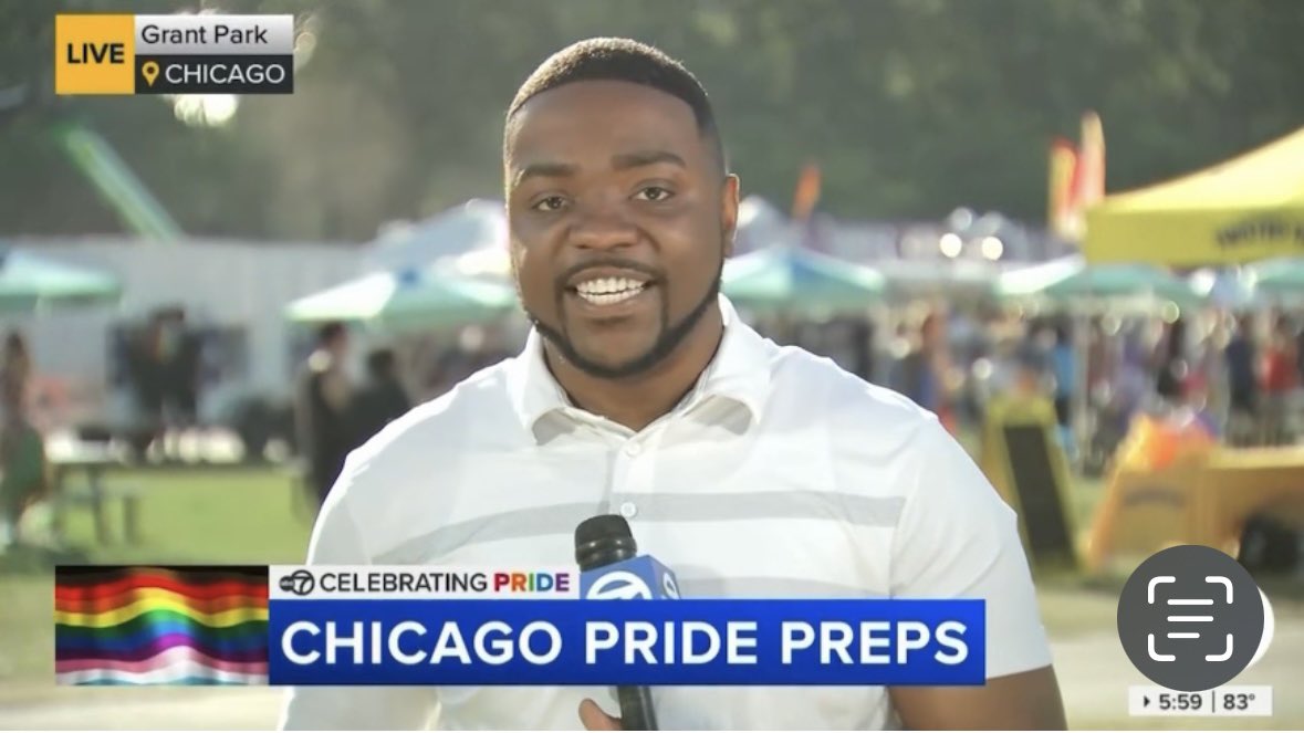 The sun is OUT and so are the attendees here at Pride in the Park in Grant Park on this beautiful day in Chicago.

These are a few pictures my photographer, Maher, snapped during my live hit at 6 on <a href="/ABC7Chicago/">ABC 7 Chicago</a>. 🤗☀️