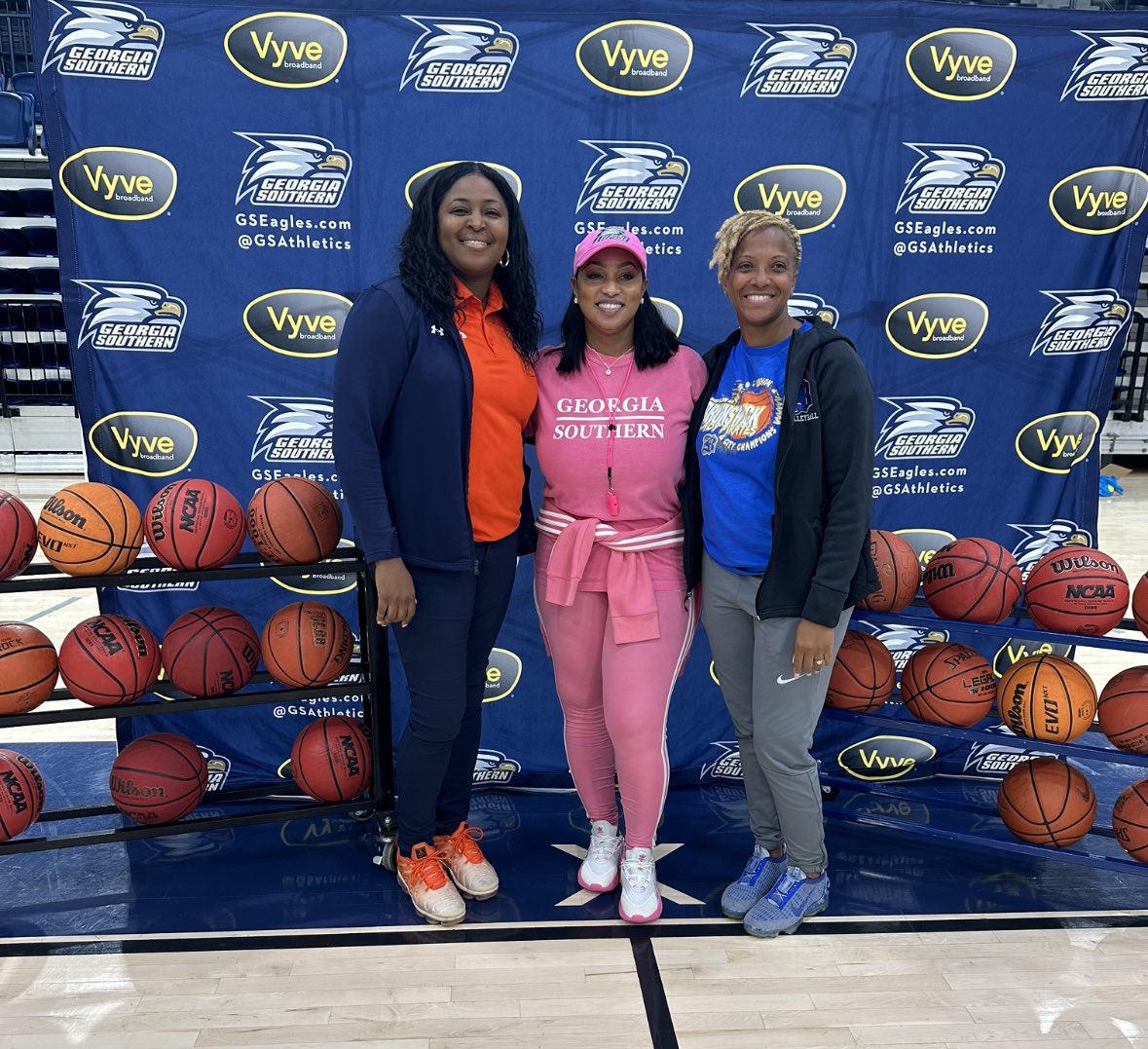 Northside_Girlz's tweet photo. Thanks for the Work @CoachAGHoward Girls got Better Today! #COMPHEAT @GSAthletics_WBB  Congratulations Taylor @getbuckstay  for making the All-Star Game 💙🧡🦅 https://t.co/Vx7NHjC8PA