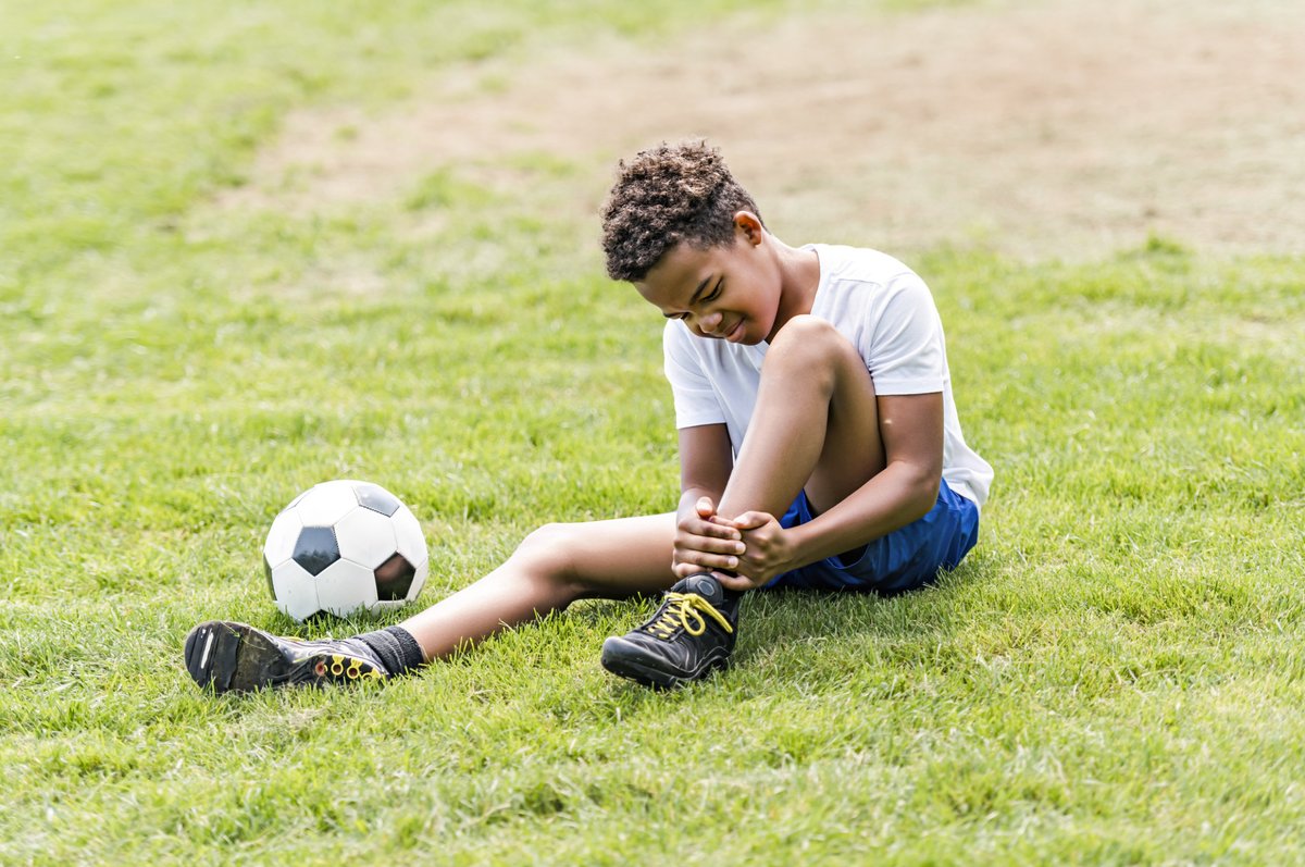 Has your young athlete encountered an unexpected setback? The experts at Arizona Foot & Ankle Specialists can treat kids’ #sportsinjuries, from ankle sprains to fractures. With us, you can get your little superstar back in the game safely! 

#Podiatry #FootHealth #Health