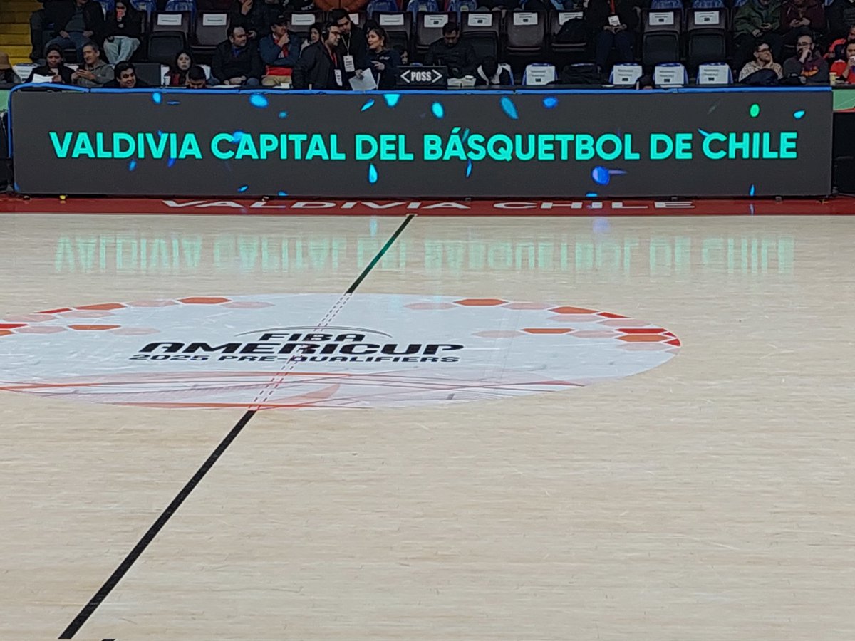 Komplutense (Andrés) tweet media