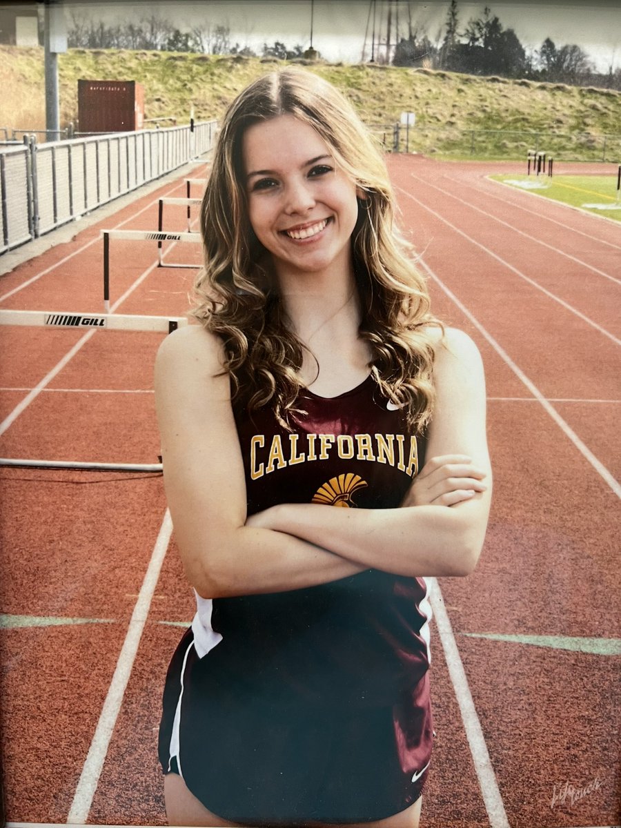 ellagrace_520's tweet image. As an incoming junior my recruitment is 100% open! #uncommited #Classof2025 #trackandfield