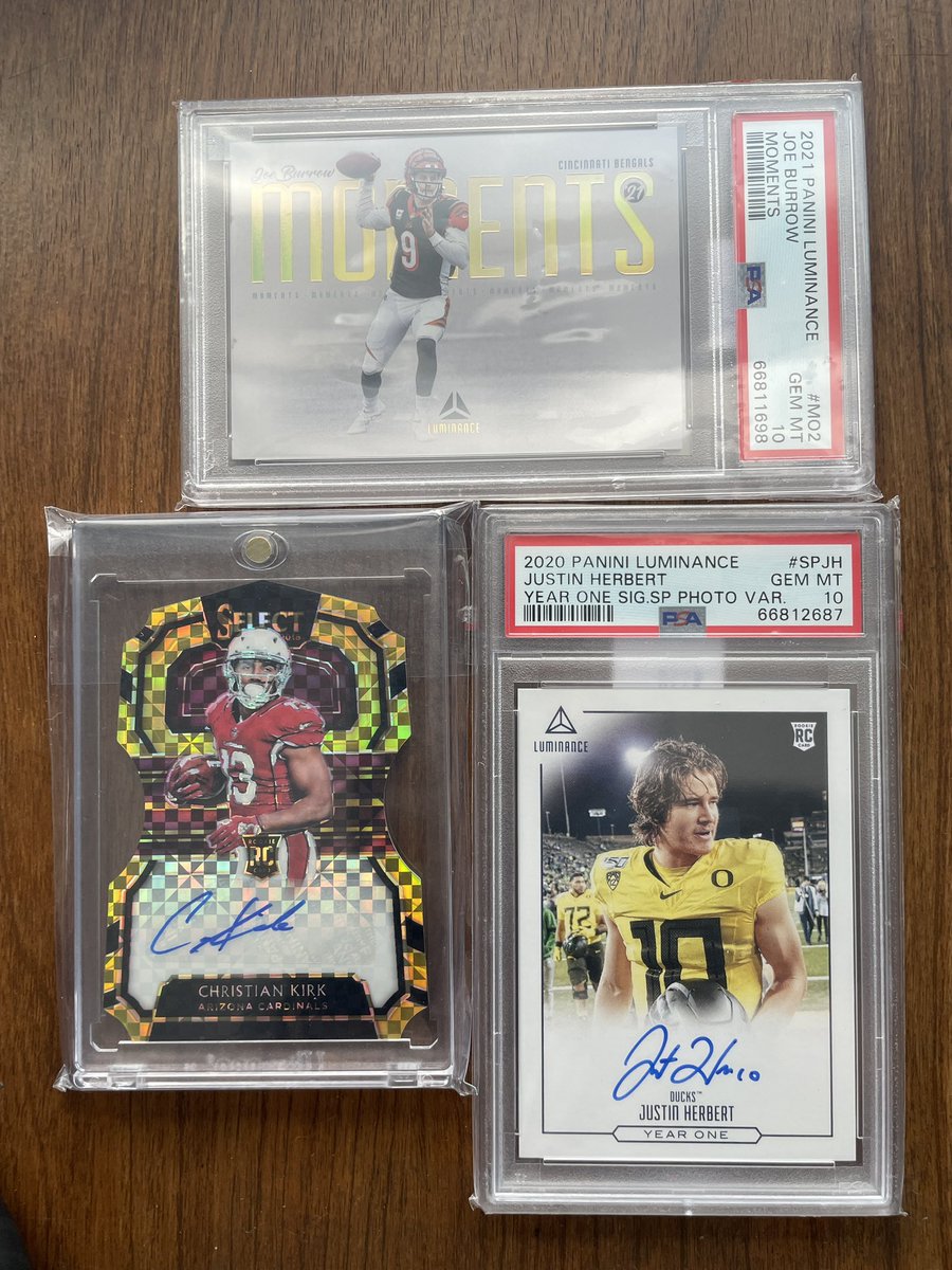 Highlight_Cards's tweet photo. Burrow SSP $220
Kirk /10 $95
Herbert $375

@sports_sell https://t.co/VsBh5isnZS