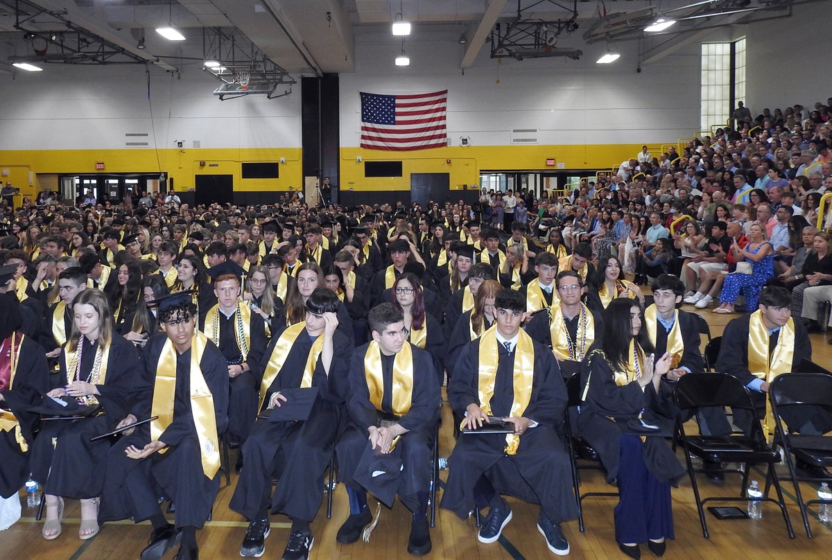 Congratulations Class of 2023! We are so proud of you and can't wait to see what the future holds. #CommackProud #Graduation #CommackHighSchool #CommackSchools #ClassOf2023 
To see more photos and videos, visit trst.in/JHiN44