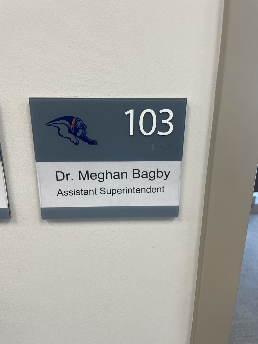 NicoleRummelEdD's tweet photo. Mahomet-Seymour is ready for you! @mcbagby https://t.co/oc21fEULsv