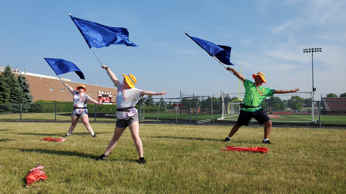 Winterguard2018's tweet photo. No experience necessary! GCHS colorguard still has a few spot left. Come on out and join our guard.
Contact rgier@grantbulldogs.org or AStephens@grantbulldogs.org for more information! See you soon! https://t.co/LASw4FRCeo