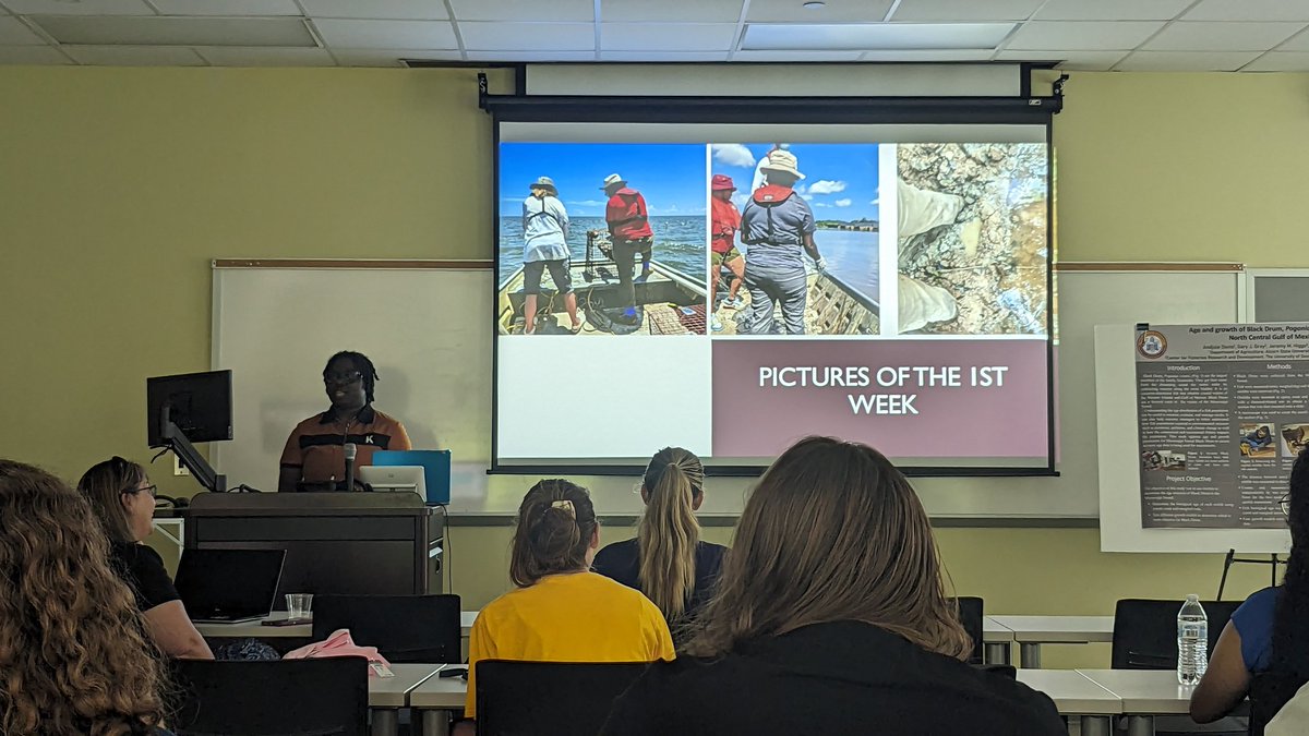 KaseaPrice's tweet photo. The #MSEIP interns from @AlcornStateU presented their work from the past three weeks here at #GCRL. Our lab got to mentor @LiL_BabyKJ_ and she's been wonderful! She did a great job today and we're all happy she's extending her internship until the end of July! #gulfsturgeon https://t.co/e5irQjFd3N