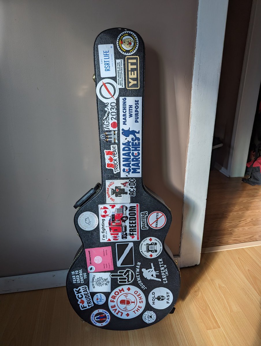 SteveHanson420's tweet photo. My favorite guitar case.
#stickered #guitarcase #roadworthy https://t.co/LKjdEuJppI