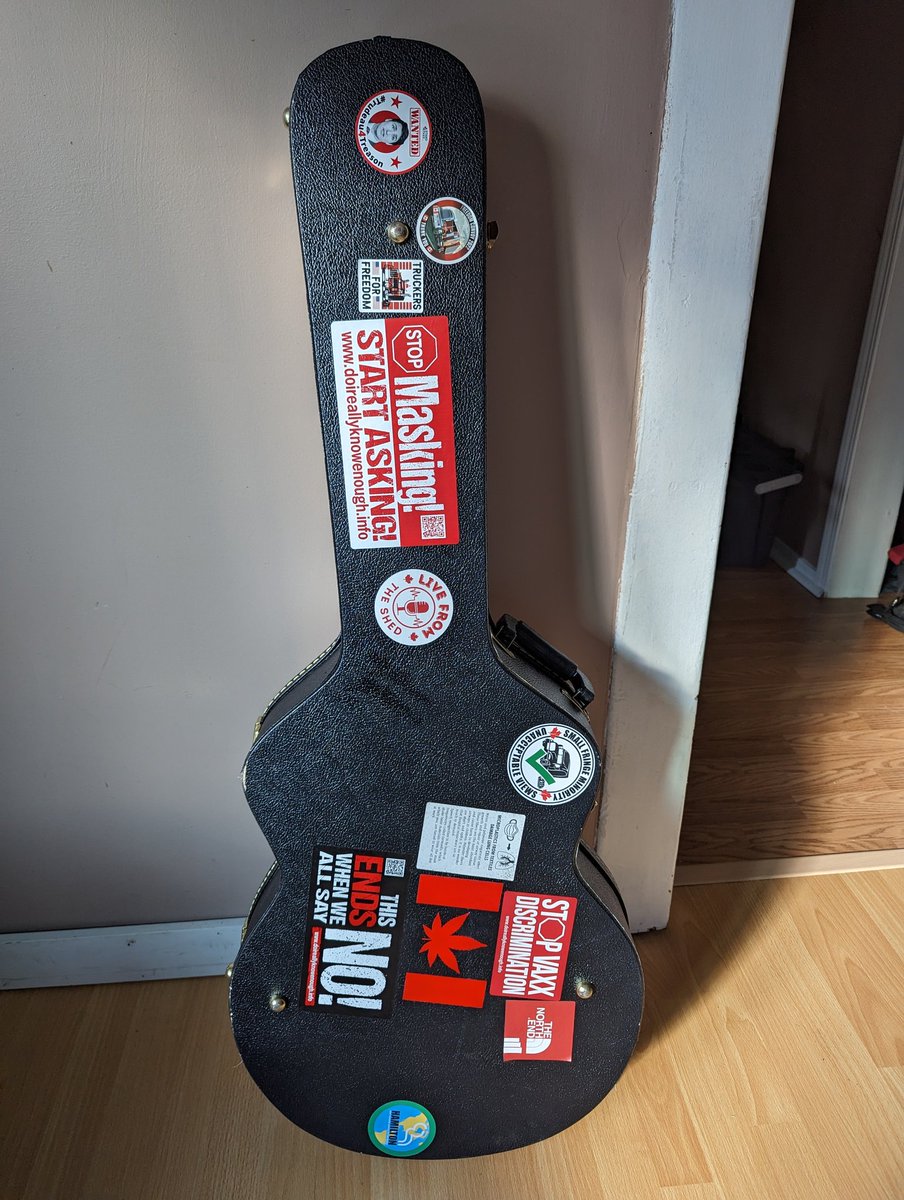 SteveHanson420's tweet photo. My favorite guitar case.
#stickered #guitarcase #roadworthy https://t.co/LKjdEuJppI