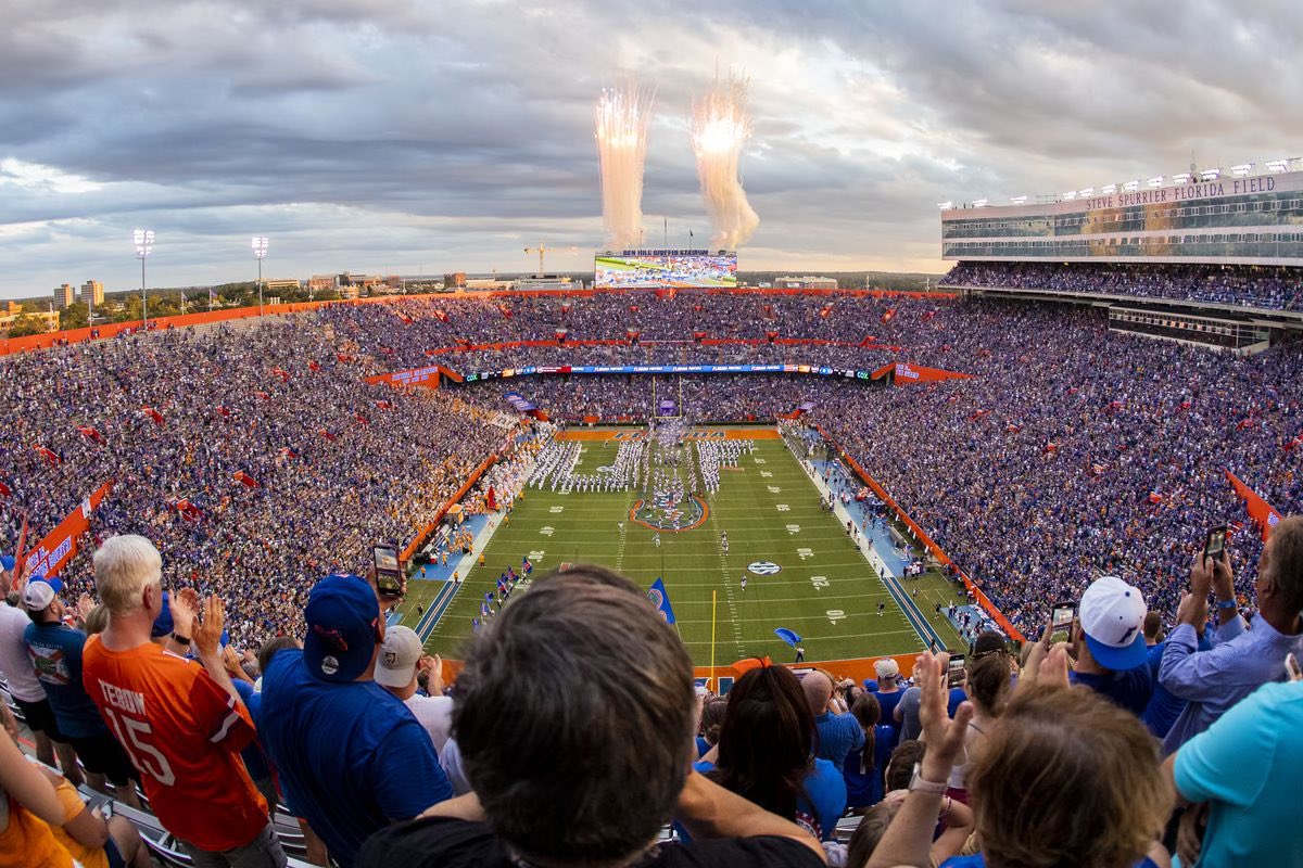 Bobby Engstler (@bobbyengstler) on Twitter photo #AGTG After a great visit with <a href="/coach_bnapier/">COACH BILLY NAPIER</a> and @Coach_Couch56 I’m Blessed to have received an offer from The University of Florida ‼️
<a href="/GatorsFB/">Florida Gators Football</a>
#GoGators🐊 | #GatorNation #AGTG After a great visit with <a href="/coach_bnapier/">COACH BILLY NAPIER</a> and @Coach_Couch56 I’m Blessed to have received an offer from The University of Florida ‼️
<a href="/GatorsFB/">Florida Gators Football</a>
#GoGators🐊 | #GatorNation