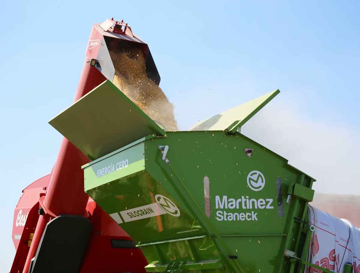 CestariTolvas's tweet photo. Proceso de embolsado y extracción de industria argentina 🇦🇷. Nuestras empresas, pertenecientes a #cafma y #magriba protagonistas en nuestro país y el mundo 🌍.
Agradecemos a @expoagrocom por las imágenes.
#martinezystaneck
#palou
#pauny
#expoagro2023
#SomosCestari https://t.co/eMtgu3sP42