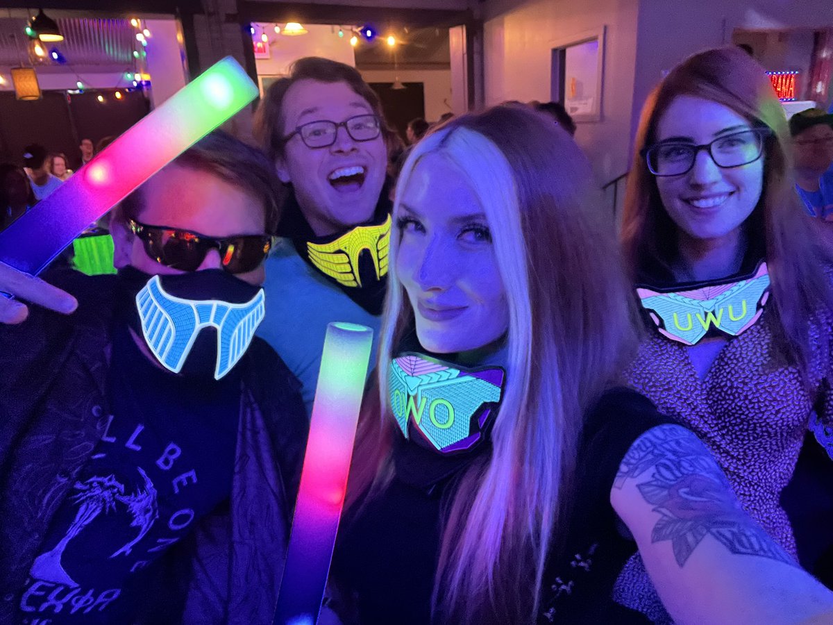 VoxyTwitch's tweet image. Magic players rave all night long 😎
