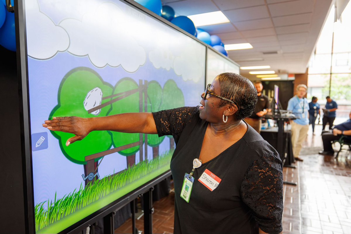 Grand opening of CMSD IT Connect Center to support students, families, and staff.  Congratulations Chief Curtis Timmons on bringing your vision to reality today!