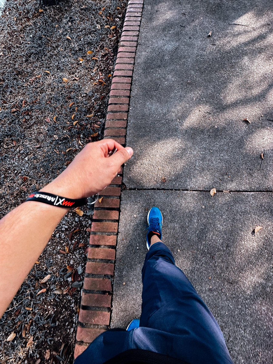 _xmyrvl's tweet image. Once in a while thing. #sweatout