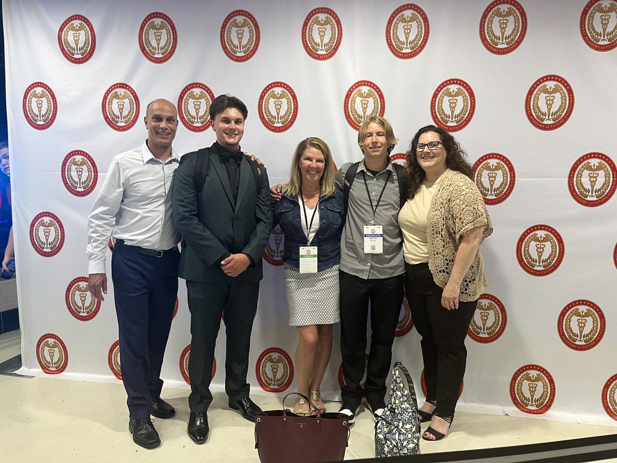 michelecbalas's tweet image. Literally one of the best medical conferences I have ever attended. Great job @ #cfml