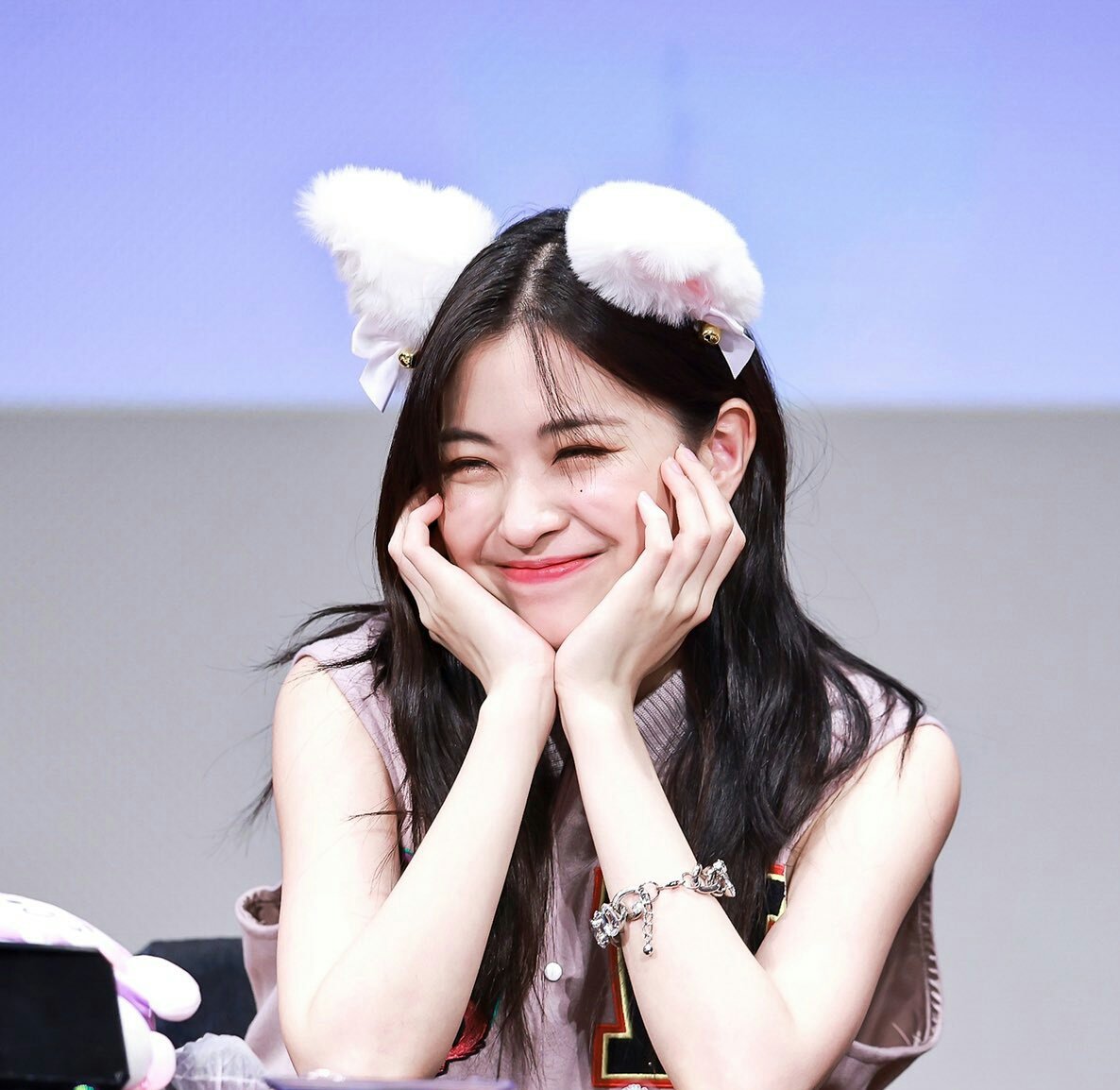 Karinajyo's tweet image. ⠀
★.  🎠  Yeow  weekend  has come! 🍥   “...u  have  to  keep ur healt and I hope u will always in a good mood   to  🩰 make  ur  day  moore  hippiㄧdippie...”
⠀