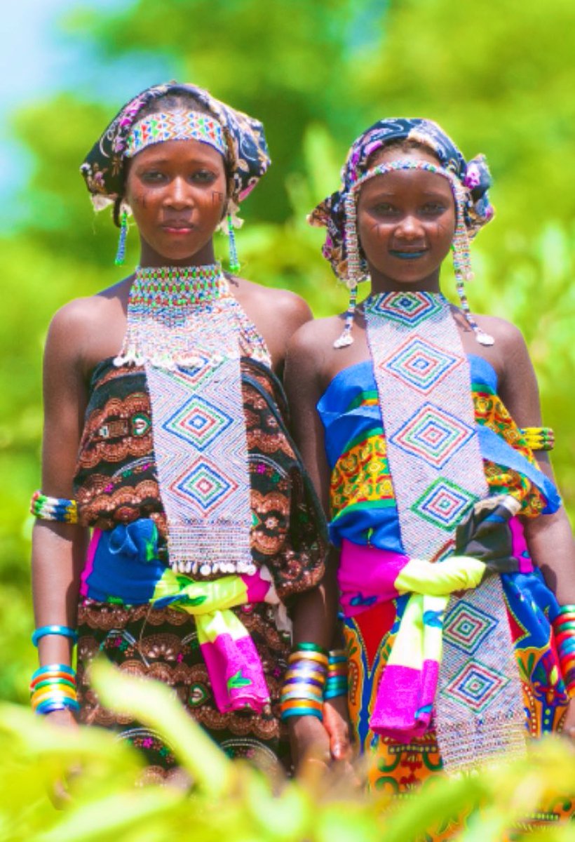 khaj_nat's tweet photo. Beautiful Mbororo girls that are also known as Fulbé/Fula/Fulani, Peuhl || Cameroon 🇨🇲♥️🥰😍🫶🏾 https://t.co/EQjB8elJ96