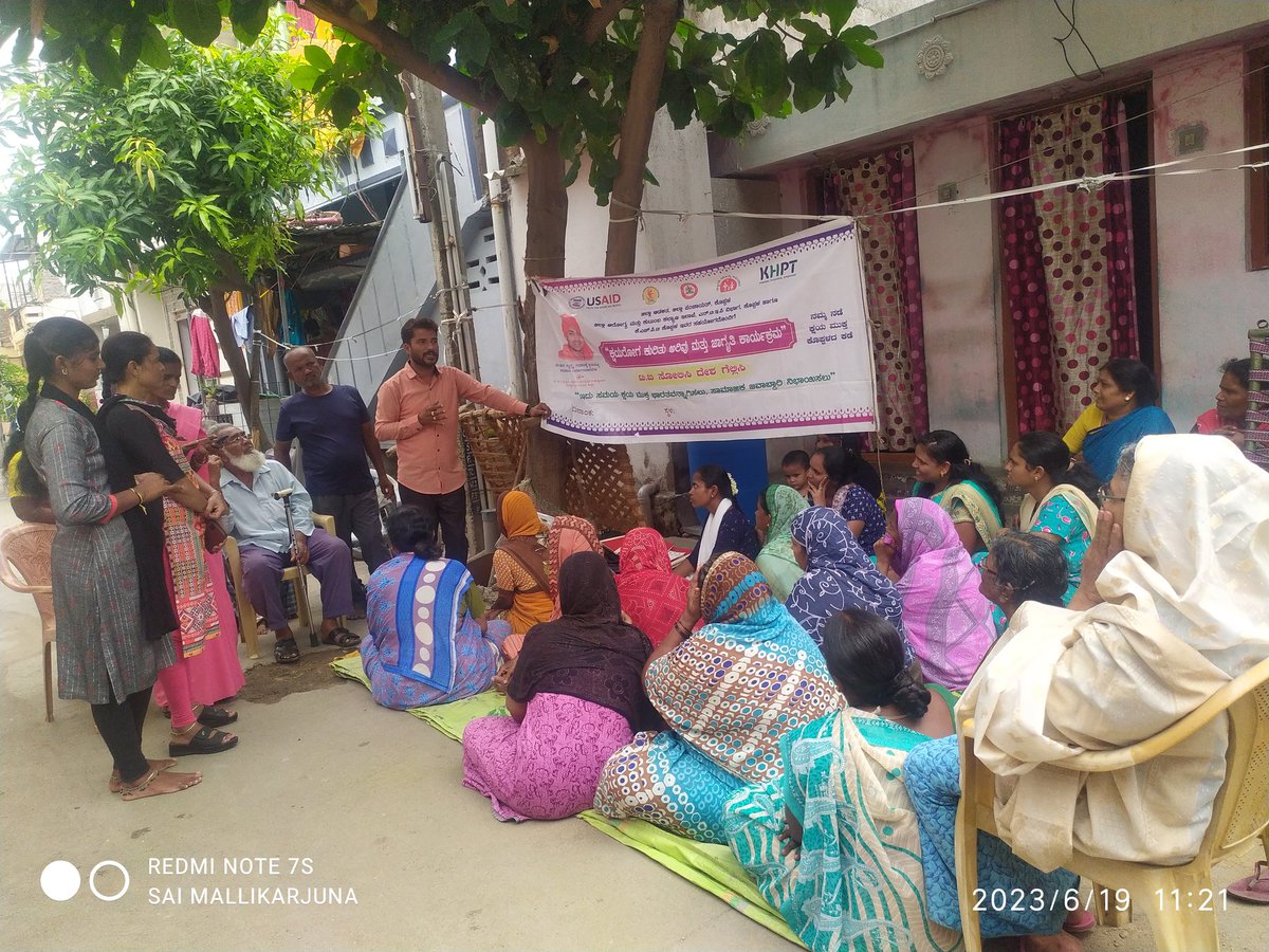 manasagangachan's tweet photo. Community engagement and address about TB IN Children and women's at Gangavthi urban Koppala @khpt4change @Hamsa1014 @VVani4U @PMOIndia @TbDivision @TBHDJ @TBFREEKA @tb_ppm @spoorthi_dr @ddgtb2017 @DrRaghuramRao @MoHFW_INDIA https://t.co/WYArRyFI3G