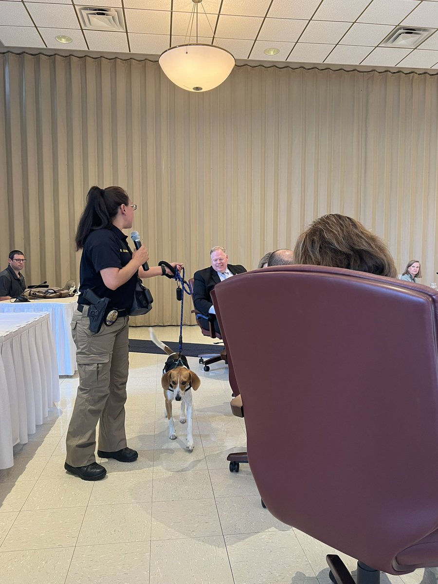 EIU Police Department tweet media