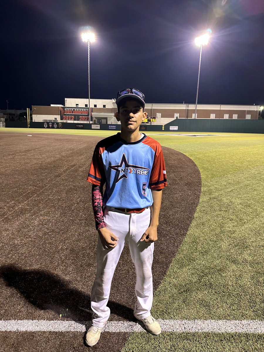 FiveToolTexas's tweet photo. #DFWShowdown F: @NTX_ELITE Altobelli 11, 16U NTXtreme 4
PoG: Harrison Vicic 3-4, 2B, 3 RBI, R
Hitter: @AngelMontes27 2-4, 2B, 3 RBI, R
Notable: Michael Verdecia 2-2, 2R, 3 SB, BB https://t.co/8uTOrRUlIl