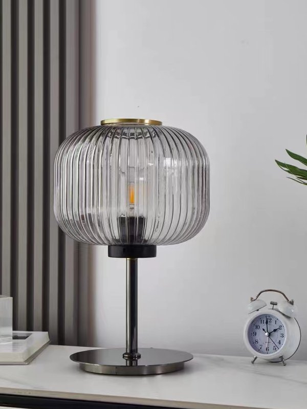 AJowinlighting's tweet image. Share Different Shape Of Table Lamp
#glass #tablelamp #glasslighting #somkegray #indoorlighting #bedroom #Green #Pink #White
