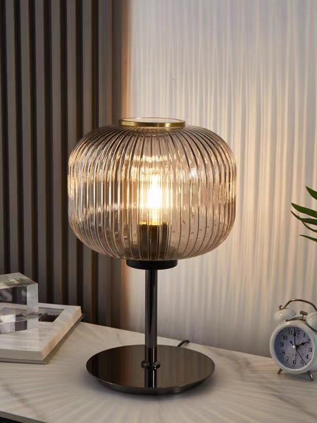 AJowinlighting's tweet image. Share Different Shape Of Table Lamp
#glass #tablelamp #glasslighting #somkegray #indoorlighting #bedroom #Green #Pink #White