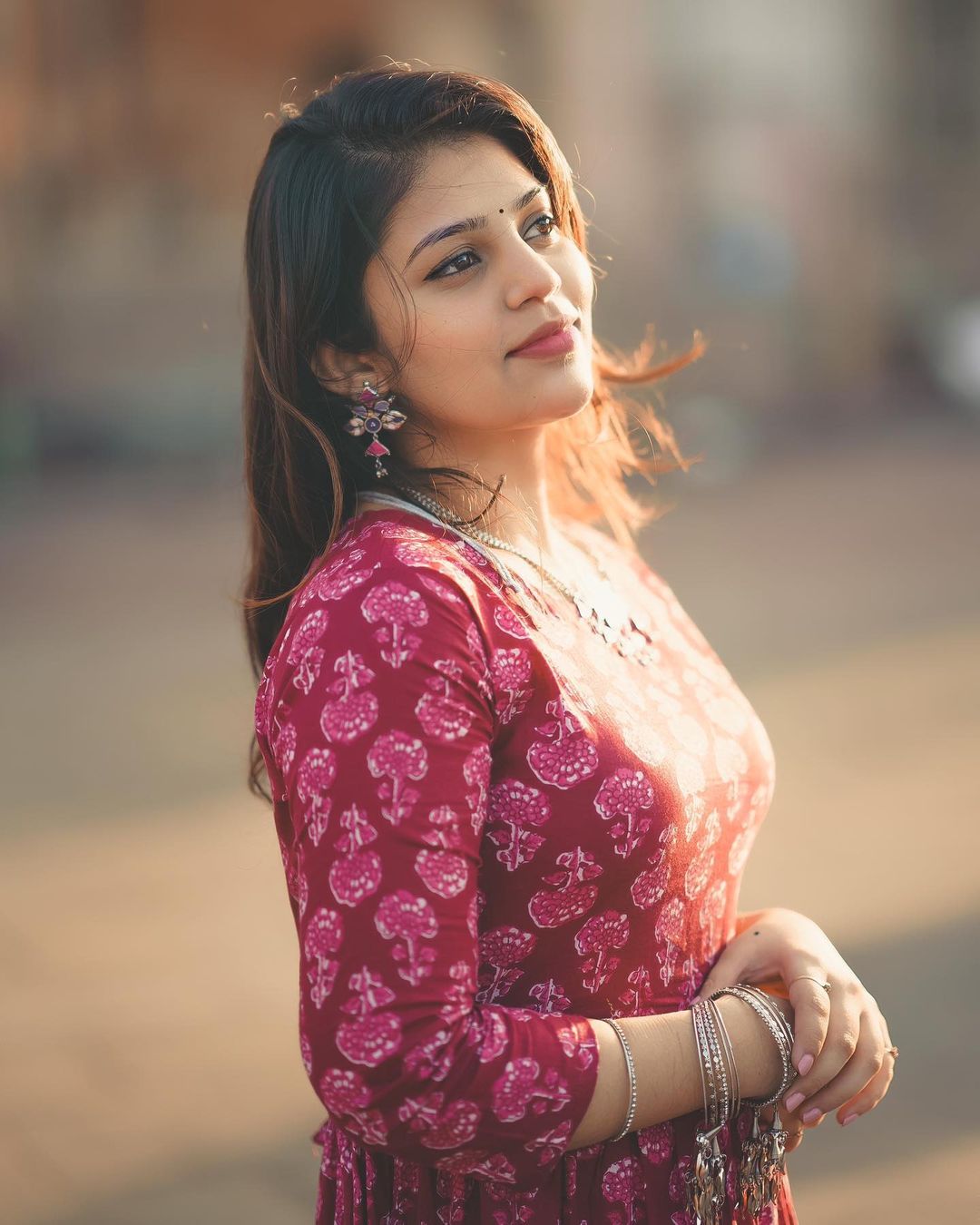 FzWsuf3XgAIMReY?format=jpg&name=large