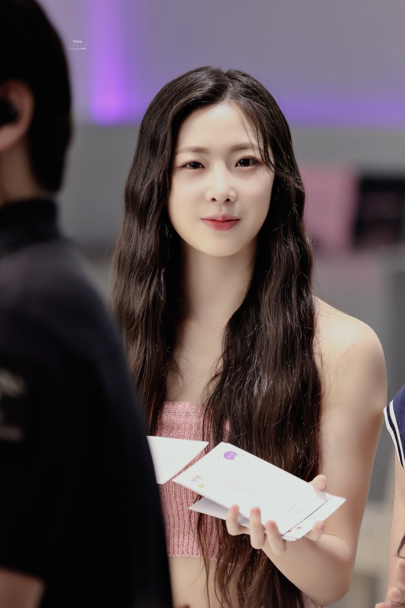 Think0602's tweet image. 230623  

HQ :: think0602.tistory.com/9 

#tripleS #트리플에스 #니엔 #Nien