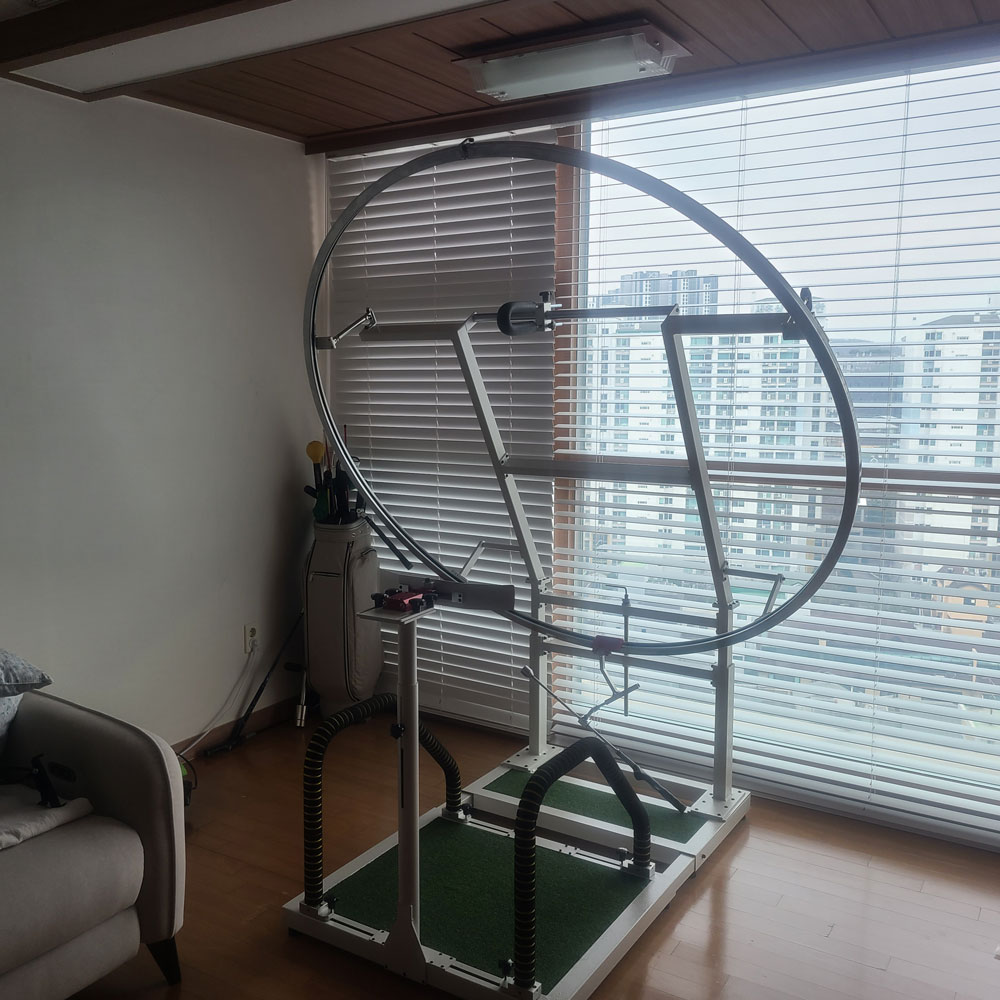 Proswing_Inc's tweet image. 서울 수준급 골퍼분 #스윙궤도 #스윙자세 완벽하게 #프로스윙머신연습 매일집에서 연습

proswing.kr
제품문의:1899-6637
#골프스윙머신 전문기업 (주)프로스윙

#가정용골프교정기 #골프스윙자세교정기 #골프스윙궤도교정기 #드라이버스윙교정기 #아이언스윙교정기 #드라이버슬라이스교정