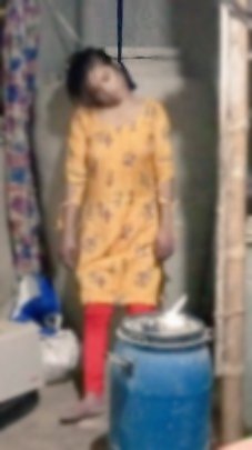 ambedkariteIND's tweet photo. A 17-year-old Dalit girl in Uttar Pradesh’s Barabanki district died by suicide on Thursday after police allegedly forced her family members to compromise in a rape case lodged against a neighbour, whom they also accused of having threatened her.

Her family members have alleged that she ended her life as the police failed to arrest the accused who was threatening her to withdraw the case.