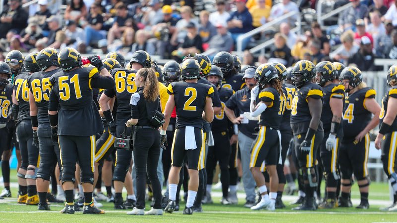 AhausLogan's tweet photo. After a great camp and talks with @CoachTMcCormick I am extremely thankful to receive my first offer from Ohio Dominican University!  

@AllenTrieu @Bryan_Ault @IndianaPreps @qb1ndy @_STDUB @lhstigercoach @LBurgFootball https://t.co/9q5preei7h