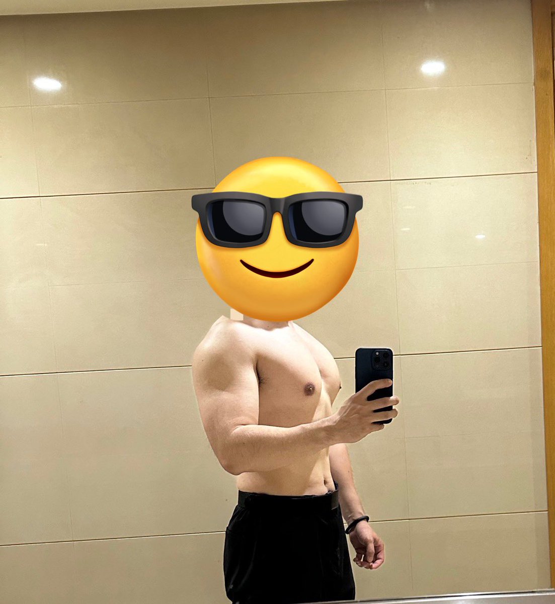 TopCtrl's tweet photo. 白白胖胖充满希望😂
最近体脂有点高。 https://t.co/i7cDmCJLhc