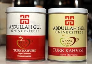 Bundan 10 yıl önce, Türkiye’de Stanford Modeli uygulanan ilk üniversite olan Abdullah Gül Üniversitesi öğrencileri, gül aromalı kahve üreterek ülkemize yeni bir değer kazandırmıştır. Bu üniversitenin hak ettiği değere ulaşması için çabalayacağız. #AbdullahGülÜniversitesi