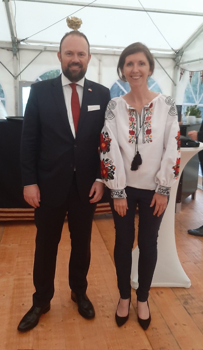 HelenRamscar's tweet photo. Wonderful Official Birthday reception hosted by 🇬🇧 Ambassador James Squire, where I was proud to wear my beautiful vyshyvanka gift from 🇺🇦 friends. God Save The King and Слава Україні! https://t.co/Ze4IJZocit