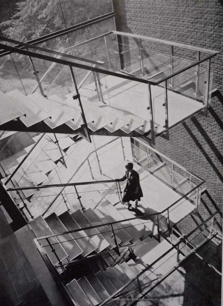 Arne Jacobsen...
#architecture #arquitectura #interior #ArneJacobsen #Jacobsen