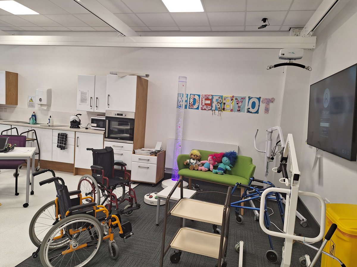 DerbyOT's tweet photo. If you want to study #OccupationalTherapy or just want to know more about it whilst attending @DerbyUni #OpenDay today, come find us for a chat and to do some activities in our lovely OT kitchen (T012). We'd love to see you. https://t.co/X7KROPrL6W