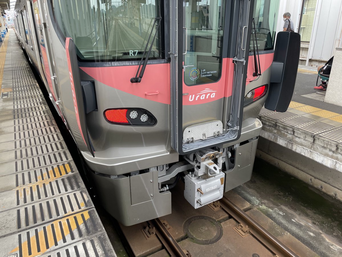 227系500番代「Urara」瀬戸大橋線に現る。 聞き慣れた東洋の音、見慣れ