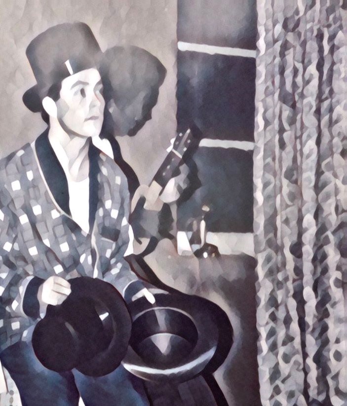 Cuenta Michi en #TuSonrisaSinTemblar que, cuando representamos «Tres sombreros de copa» en el colegio, salí a escena con el pijama mal abotonado.

¡Que no me tire de la lengua! ¿No se quedó él en blanco en uno de sus diálogos?

@viccolden <a href="/PreTextosLibros/">Pre-Textos</a> 
victorcolden.es/tu-sonrisa-sin…