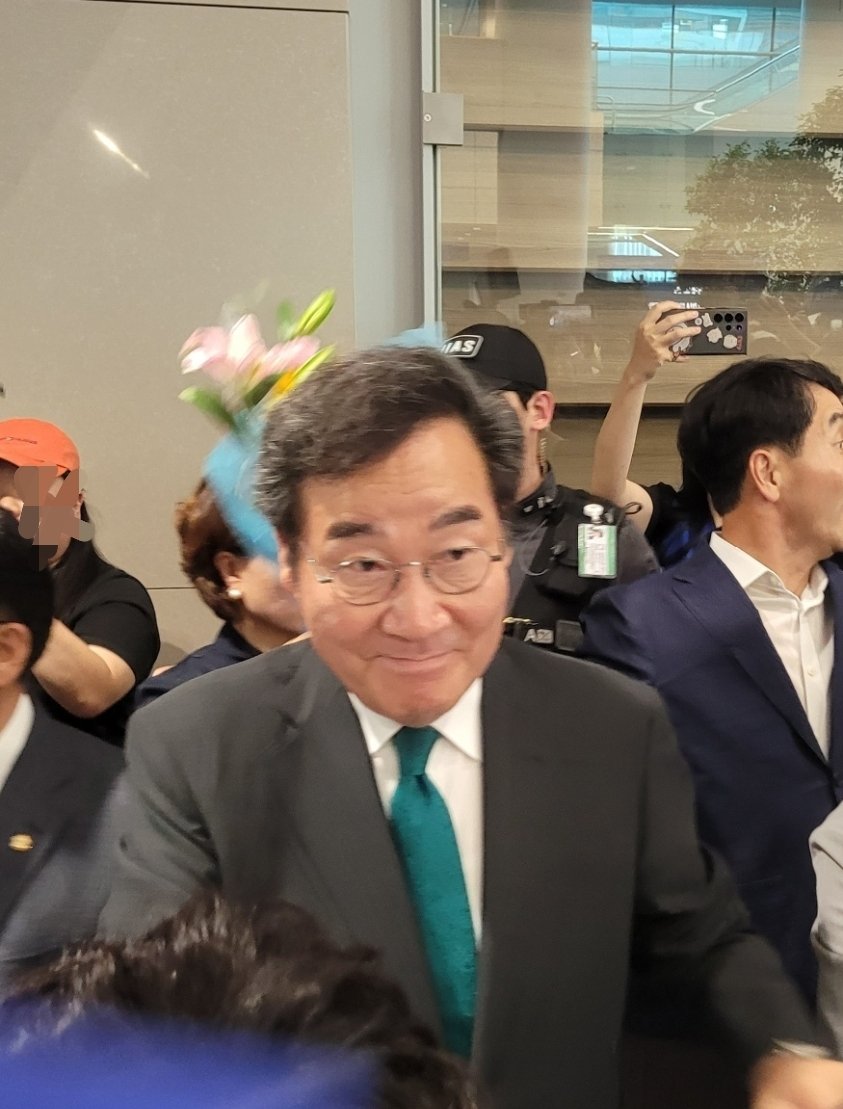 무제 tweet media