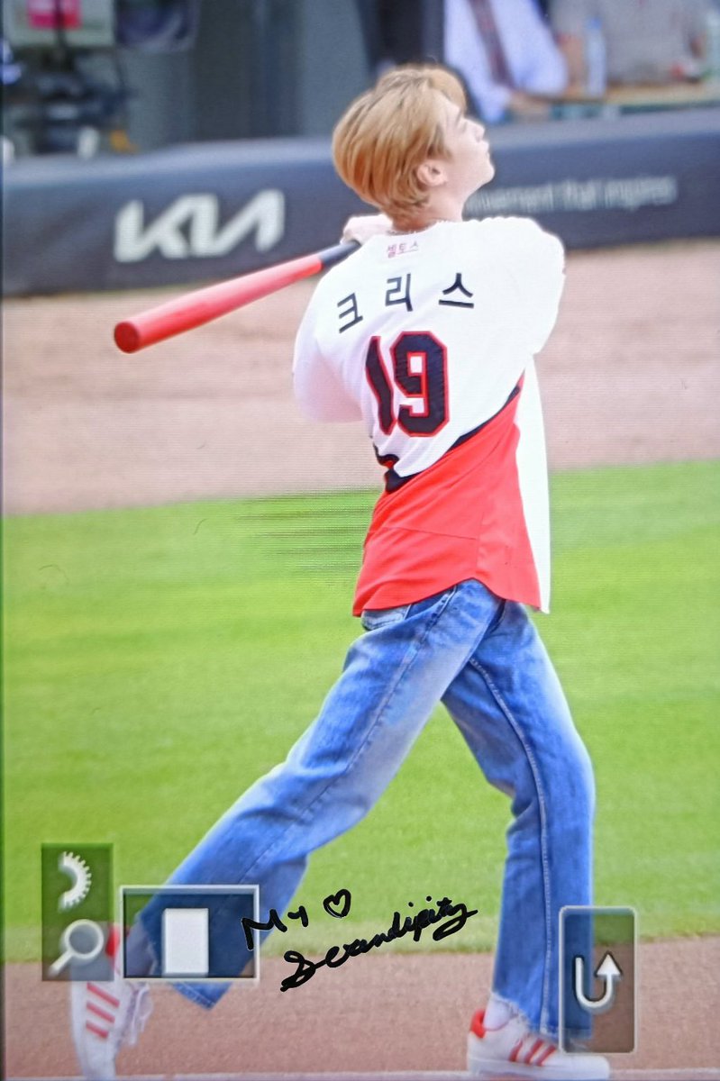 230624 기아챔피언스필드 시타 PRE🐾

⚾️

#크리스 #CHRIS 
#블리처스 #BLITZERS