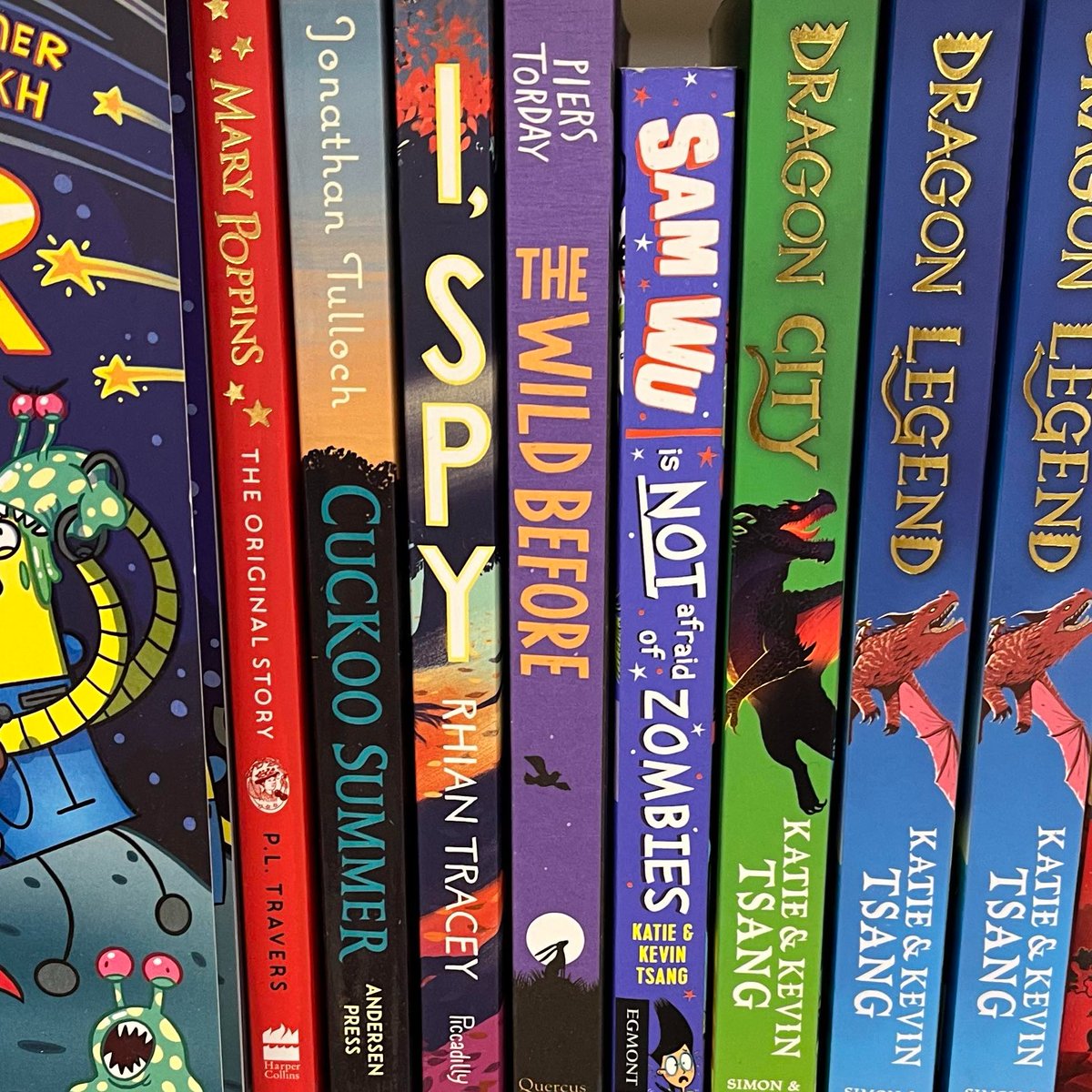 Happy to be hanging out in the T section at @WHSmith with @PiersTorday @kwebberwrites and @kevtsang. 
#MGLit #ChildrensBooks #ReadingForPleasure