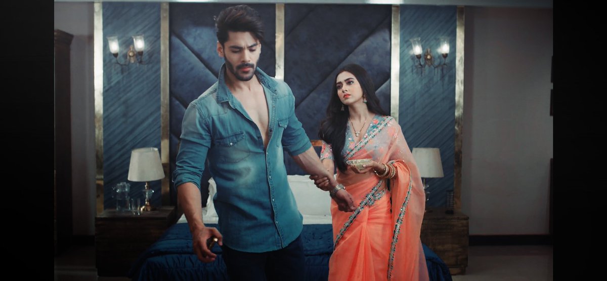 CreationsRoshan's tweet photo. 𝙄 𝙨𝙩𝙞𝙡𝙡 𝙢𝙞𝙨𝙨 𝙩𝙝𝙚𝙢 𝙮𝙖𝙖𝙧

#TejasswiPrakash #Tejatroops #TeJran #pratha #prathna #Naagin6 #simbanagpal #simtej #Naagin6WithTejasswiPrakash #rishabhgujral #SIMBA #PraRish 

@itsmetejasswi @SimbaNagpal7 https://t.co/kv0mj4GysE