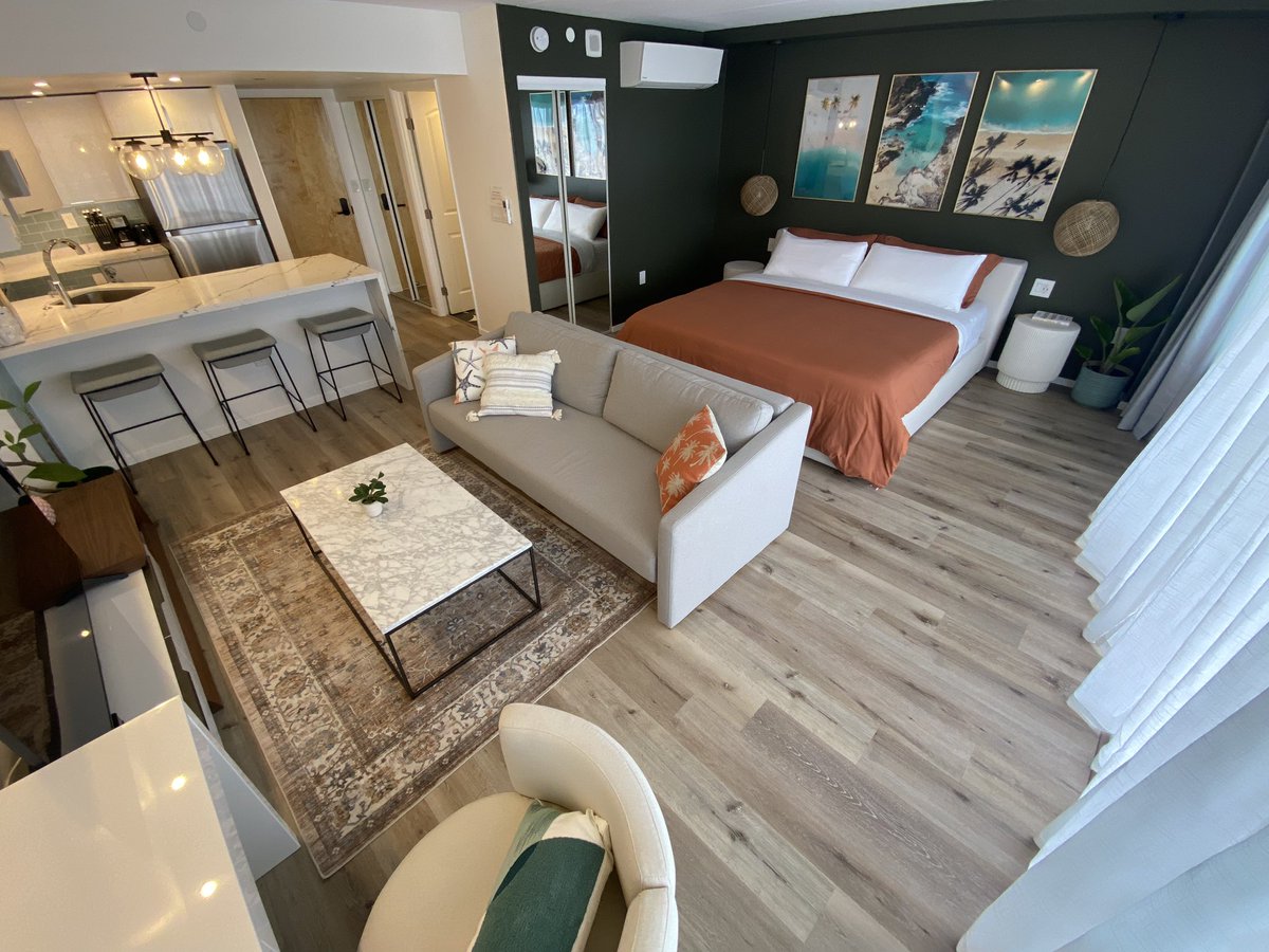 Adam Litzenberger tweet media