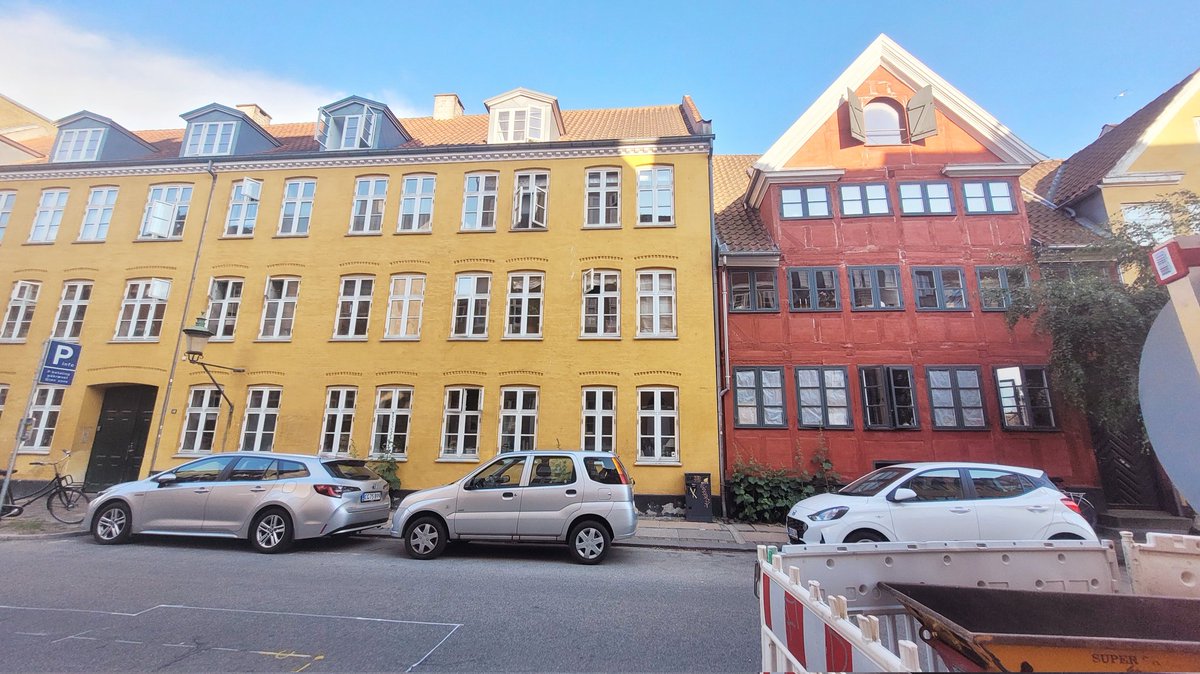 sim_puleo's tweet photo. #Copenhagen layover was the happiest accident. Wonderful city. https://t.co/ccL7nZmLuN