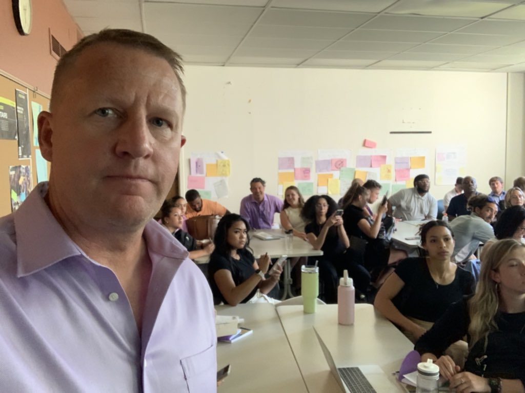 gbellseattle's tweet image. Opening week teaching our new @uw_ial cohort ends with an incredible day.

Challenged to forge change, anti-racism by @KyleWilliamsD2i. If @ALongTalk2020 doesn’t make you think, you don’t have a mind.

And @_RealAD_ with real talk on college athletics.

#FootStomp #IALFam @UWCLA