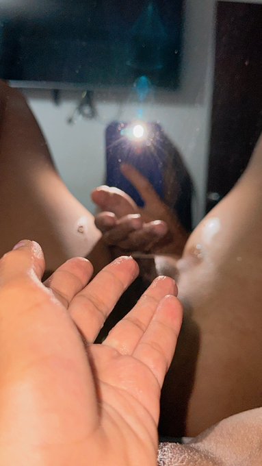 Quieres lamerlos? 🫢🥰 https://t.co/FyNrPM8Jik<a href="/tag/latinas"class="tags"><span>#latinas</span></a><a href="/tag/tendencias"class="tags"><span>#tendencias</span></a><a href="/tag/colombianos"class="tags"><span>#colombianos</span></a><a href="/tag/contenidoexclusivo"class="tags"><span>#contenidoexclusivo</span></a>