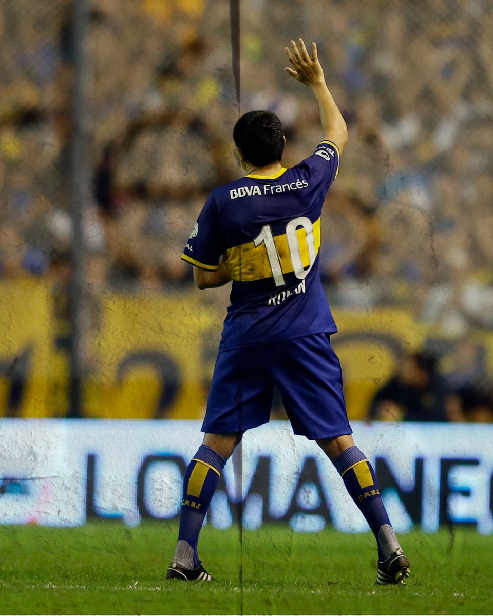 BocaJrsOficial's tweet image. ¡Feliz cumpleaños, Román! 🔟🎂💙💛💙